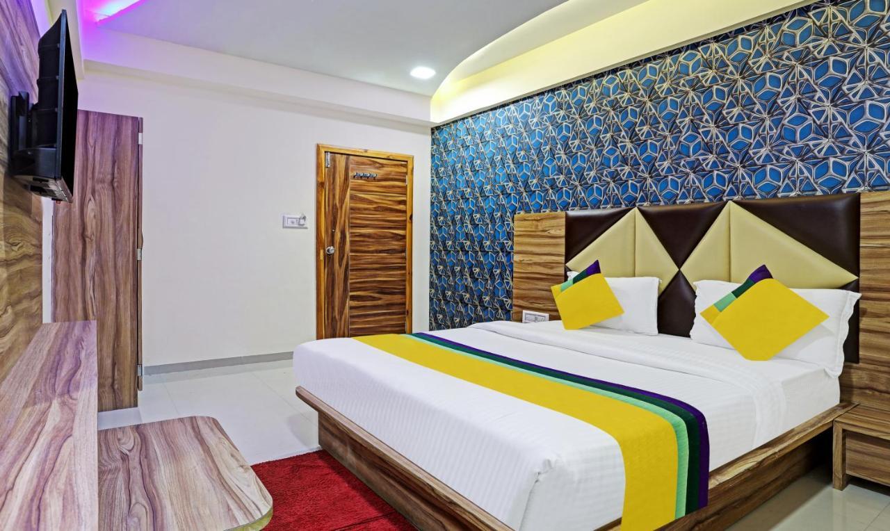 Itsy Hotels Rk Palace Vadodara Zewnętrze zdjęcie